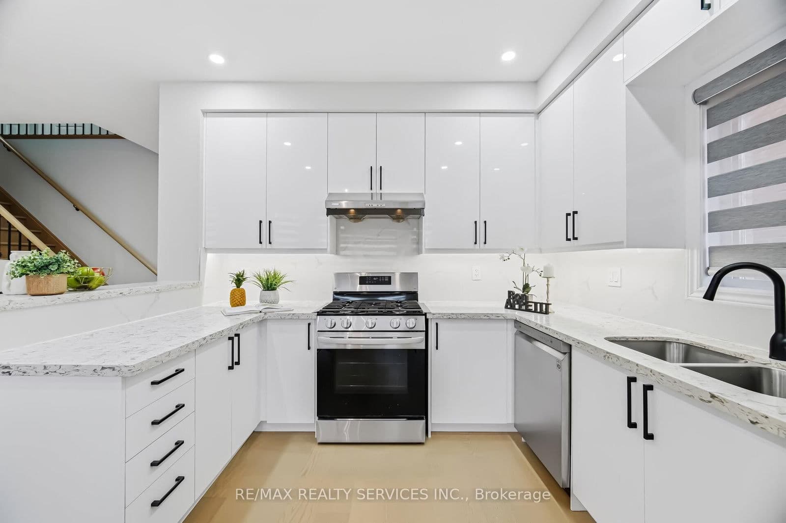 Detached at 158 Southlake Boulevard, Brampton, ON - Photo 13 - RE/MAX Garden City Realty