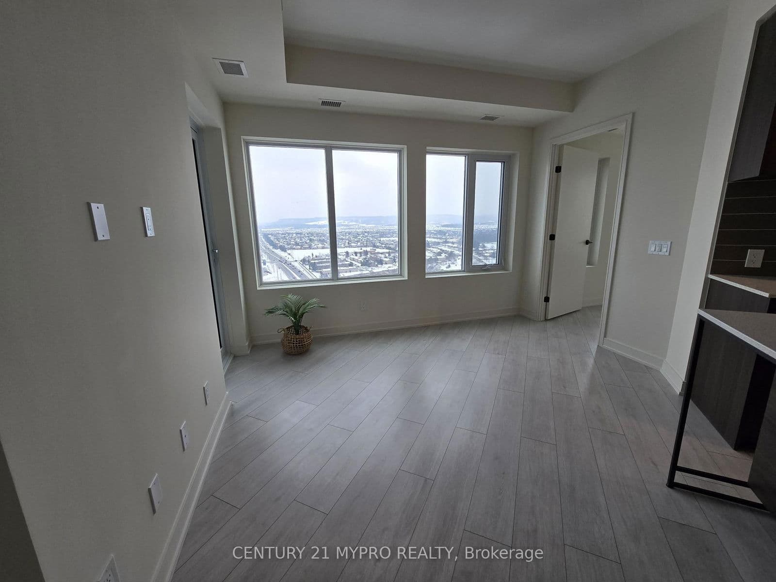 Condo Apartment at 2009- 8020 Derry Road, Milton, ON - Photo 12 - RE/MAX Garden City Realty