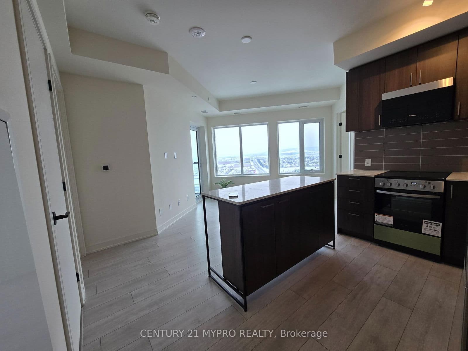 Condo Apartment at 2009- 8020 Derry Road, Milton, ON - Photo 6 - RE/MAX Garden City Realty