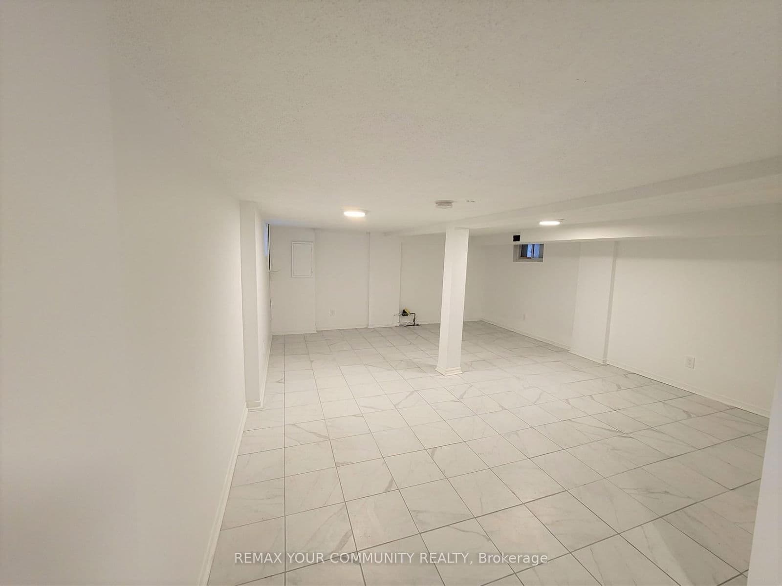 Detached at 128 Dynevor Road, Toronto, ON - Photo 11 - RE/MAX Garden City Realty