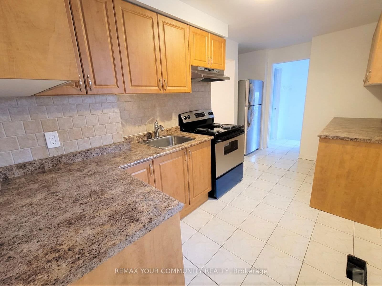 Detached at 128 Dynevor Road, Toronto, ON - Photo 4 - RE/MAX Garden City Realty