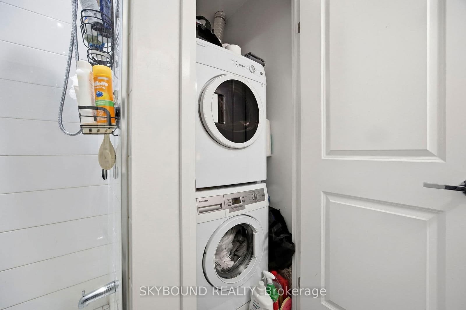 Condo Apartment at B714- 60 Annie Craig Drive, Toronto, ON - Photo 16 - RE/MAX Garden City Realty