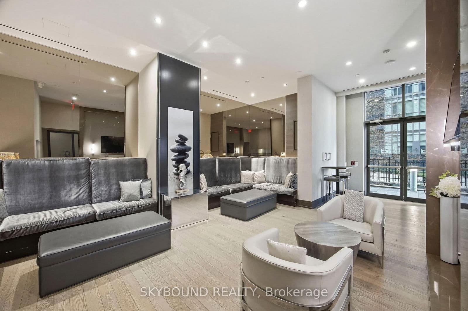 Condo Apartment at B714- 60 Annie Craig Drive, Toronto, ON - Photo 17 - RE/MAX Garden City Realty