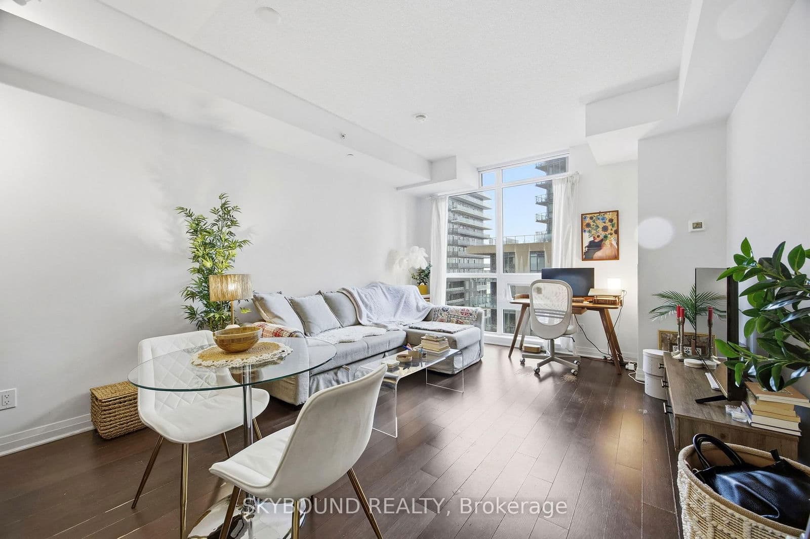 Condo Apartment at B714- 60 Annie Craig Drive, Toronto, ON - Photo 7 - RE/MAX Garden City Realty