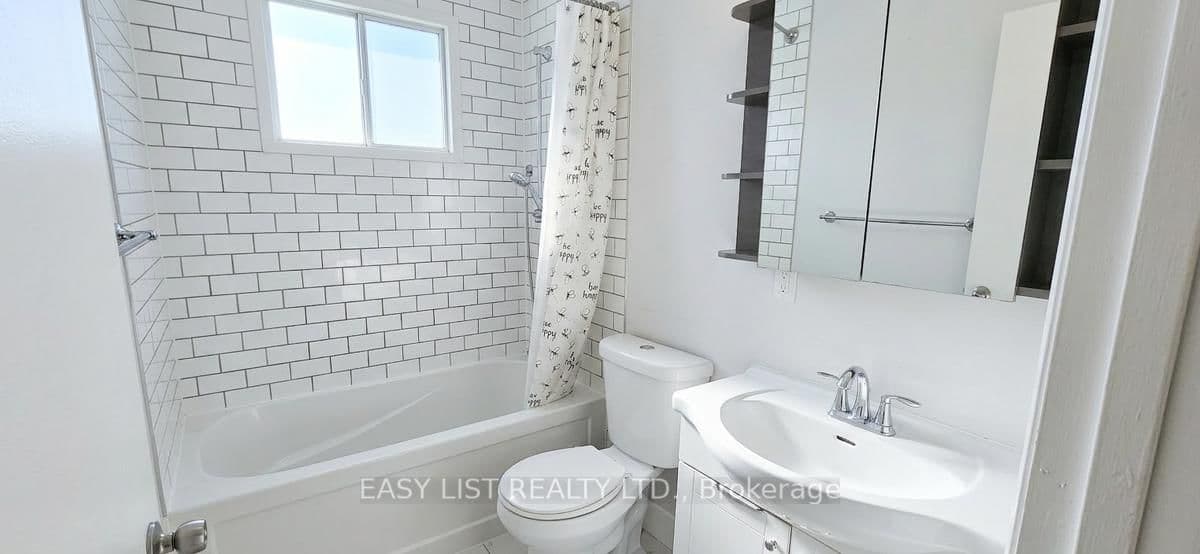 Detached at 1320 Odessa Crescent, Oakville, ON - Photo 21 - RE/MAX Garden City Realty