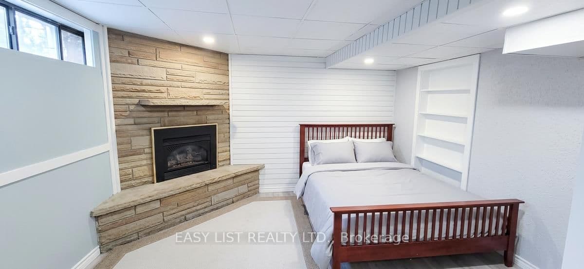 Detached at 1320 Odessa Crescent, Oakville, ON - Photo 22 - RE/MAX Garden City Realty