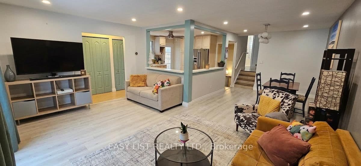 Detached at 1320 Odessa Crescent, Oakville, ON - Photo 6 - RE/MAX Garden City Realty