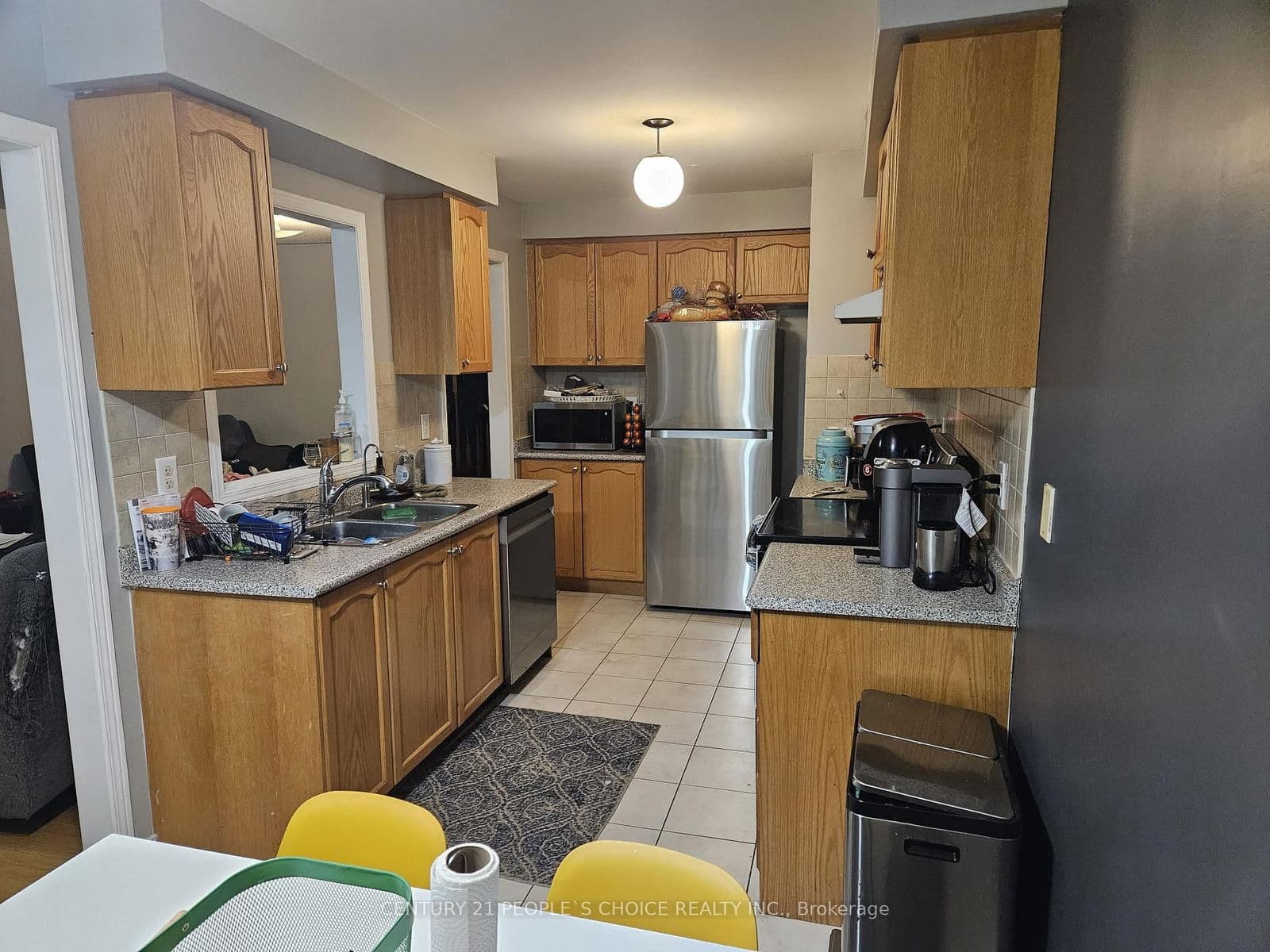 Att/Row/Townhouse at 1305 Brandon Terrace, Milton, ON - Photo 3 - RE/MAX Garden City Realty