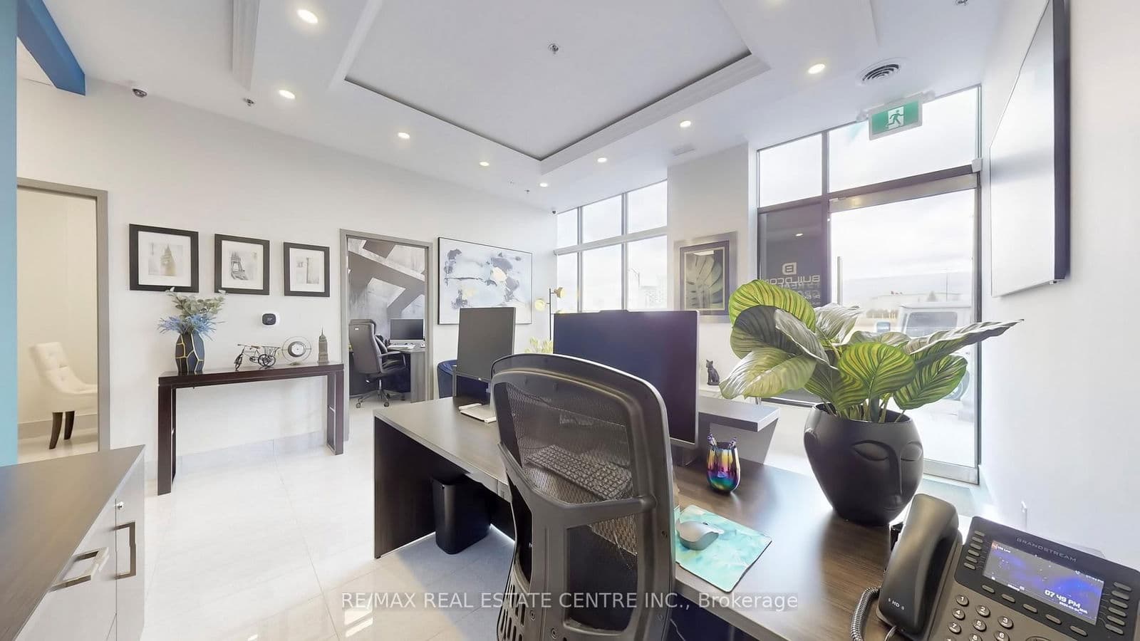 Commercial Retail at 4- 150 Oak Park Boulevard, Oakville, ON - Photo 12 - RE/MAX Garden City Realty