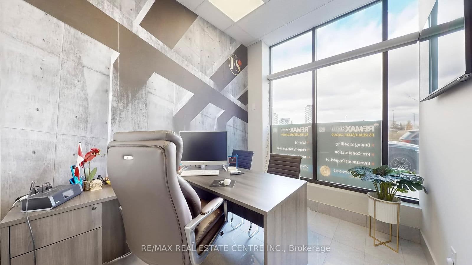 Commercial Retail at 4- 150 Oak Park Boulevard, Oakville, ON - Photo 16 - RE/MAX Garden City Realty