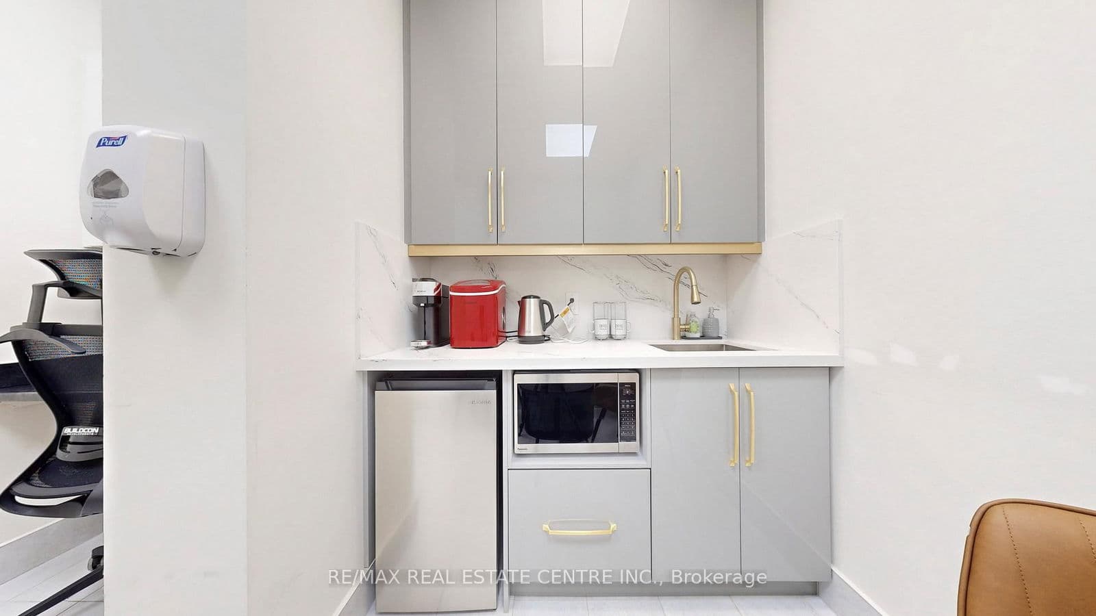 Commercial Retail at 4- 150 Oak Park Boulevard, Oakville, ON - Photo 25 - RE/MAX Garden City Realty