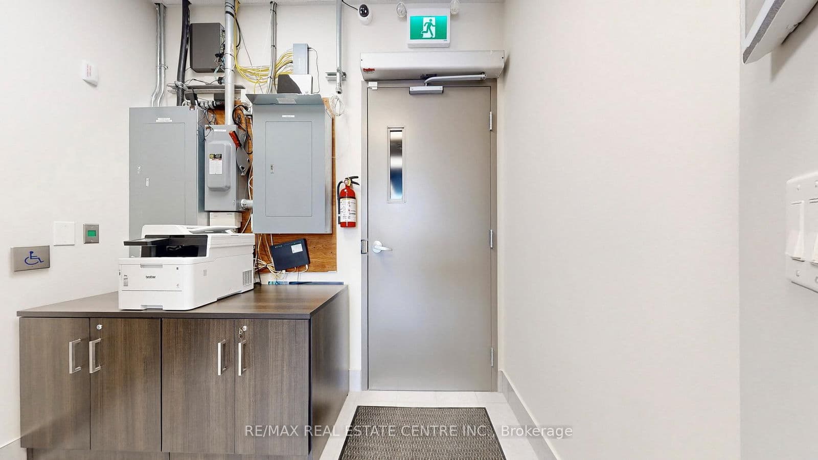 Commercial Retail at 4- 150 Oak Park Boulevard, Oakville, ON - Photo 31 - RE/MAX Garden City Realty