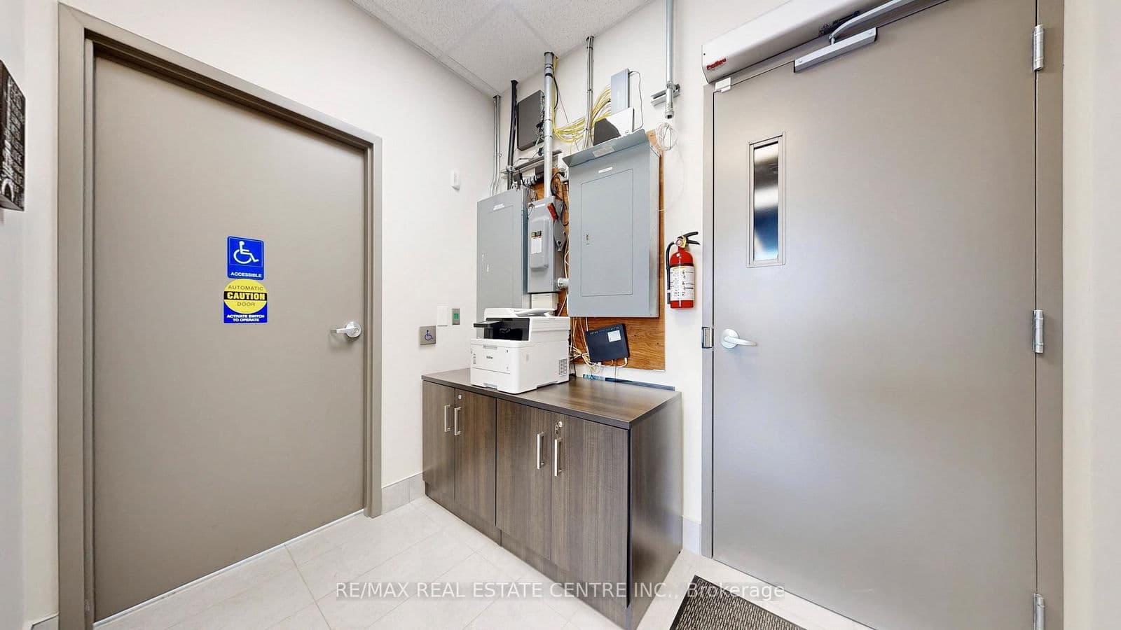 Commercial Retail at 4- 150 Oak Park Boulevard, Oakville, ON - Photo 32 - RE/MAX Garden City Realty