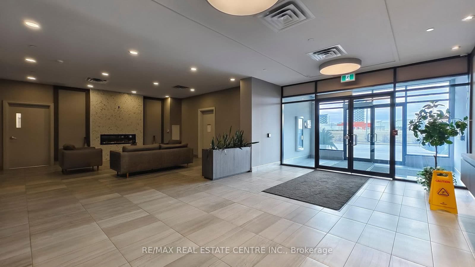 Commercial Retail at 4- 150 Oak Park Boulevard, Oakville, ON - Photo 33 - RE/MAX Garden City Realty