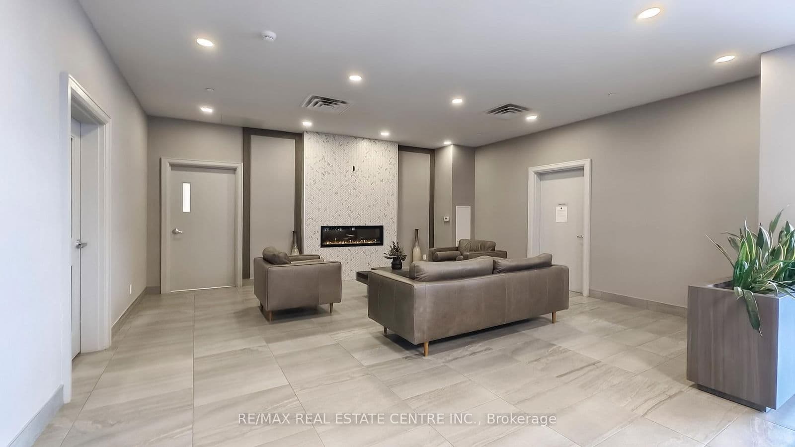 Commercial Retail at 4- 150 Oak Park Boulevard, Oakville, ON - Photo 34 - RE/MAX Garden City Realty