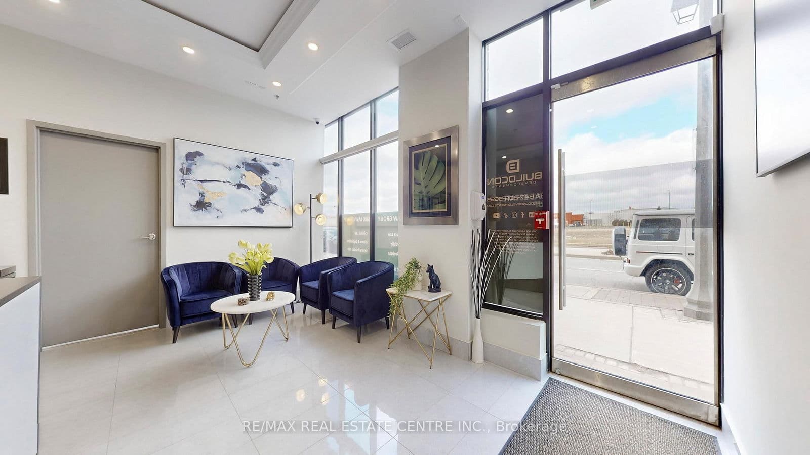 Commercial Retail at 4- 150 Oak Park Boulevard, Oakville, ON - Photo 7 - RE/MAX Garden City Realty