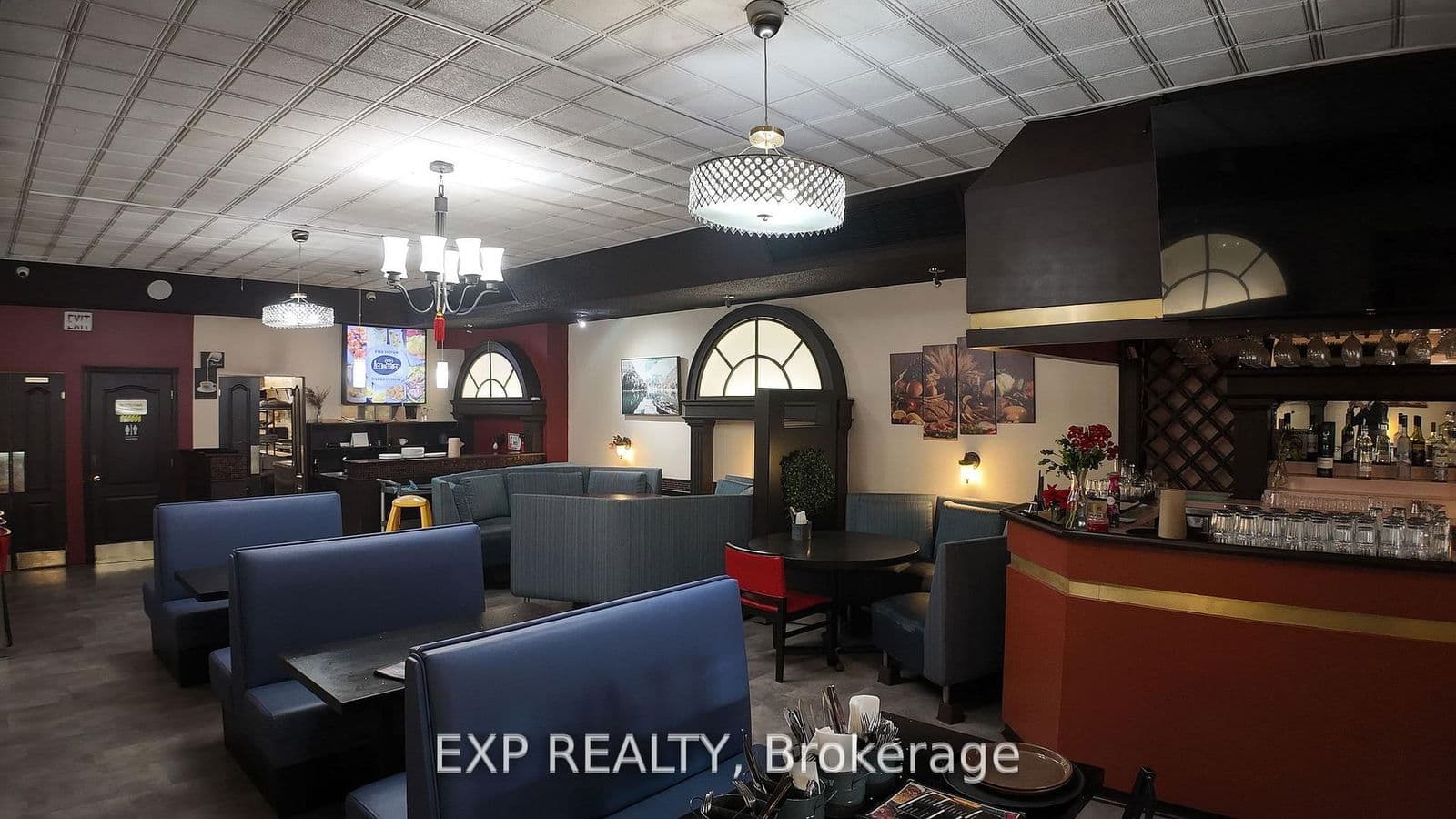 Sale Of Business at 380 Lakeshore Road, Mississauga, ON - Photo 3 - RE/MAX Garden City Realty