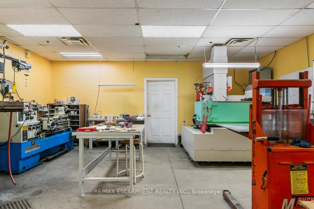 Sale Of Business at 11- 2430 Lucknow Drive, Mississauga, ON - Photo 10 - RE/MAX Garden City Realty