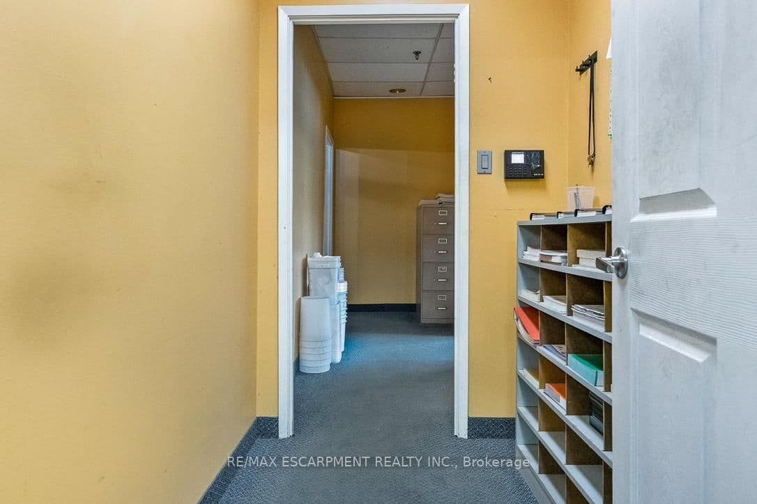 Sale Of Business at 11- 2430 Lucknow Drive, Mississauga, ON - Photo 17 - RE/MAX Garden City Realty