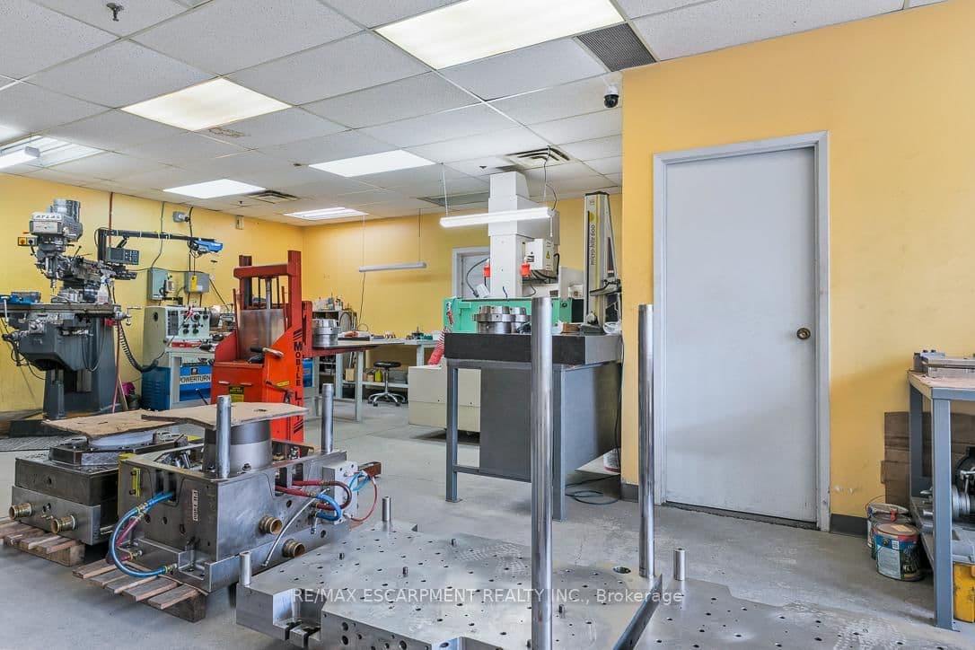 Sale Of Business at 11- 2430 Lucknow Drive, Mississauga, ON - Photo 6 - RE/MAX Garden City Realty