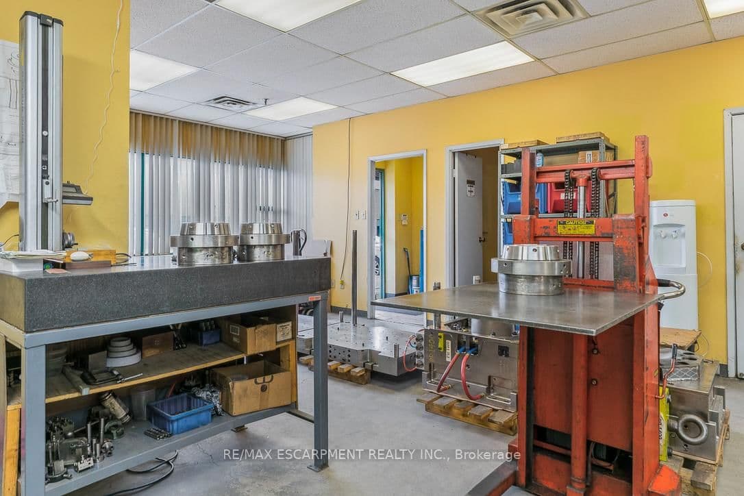 Sale Of Business at 11- 2430 Lucknow Drive, Mississauga, ON - Photo 9 - RE/MAX Garden City Realty