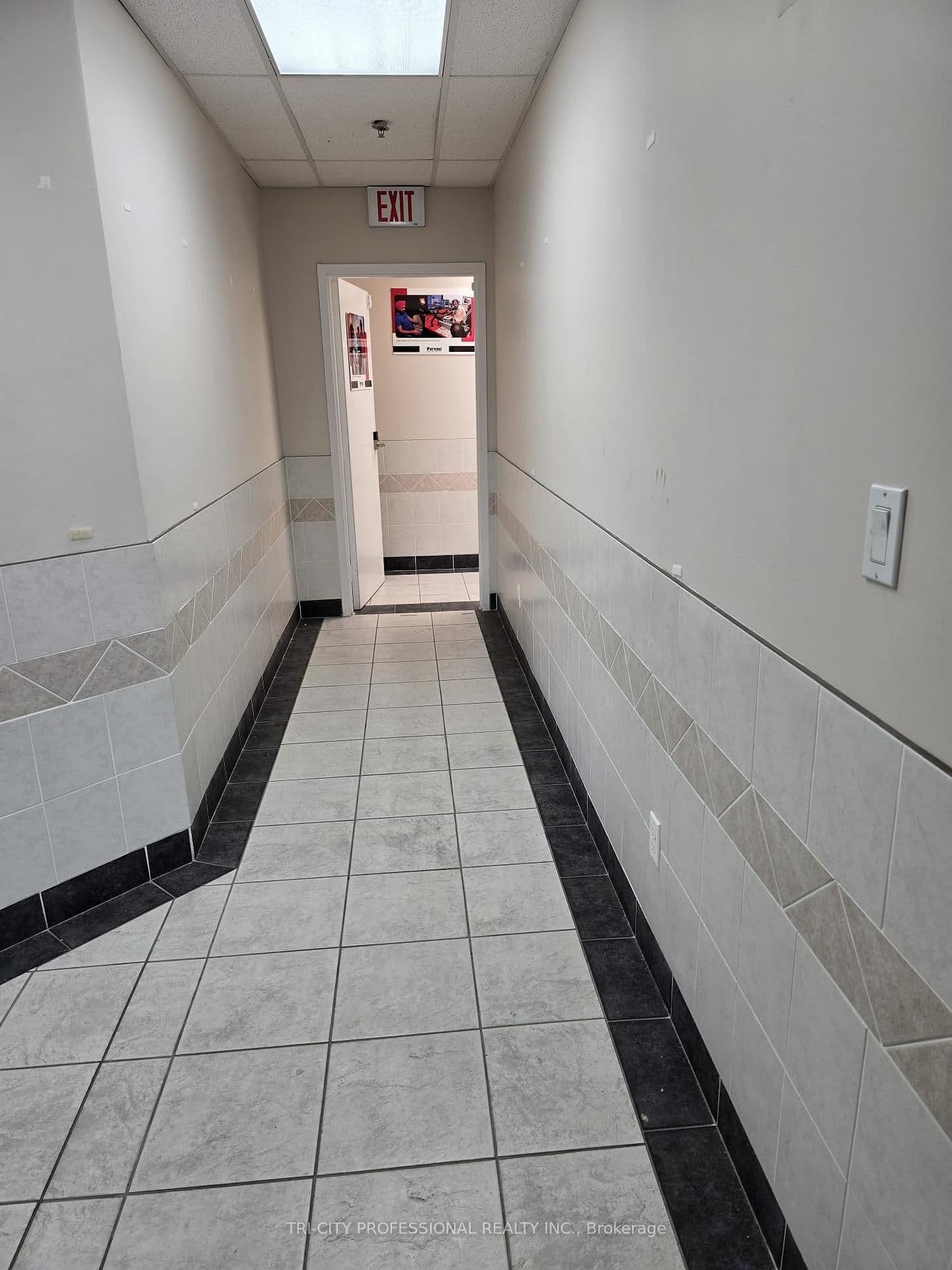 Office at 215- 2975 Drew Road, Mississauga, ON - Photo 5 - RE/MAX Garden City Realty