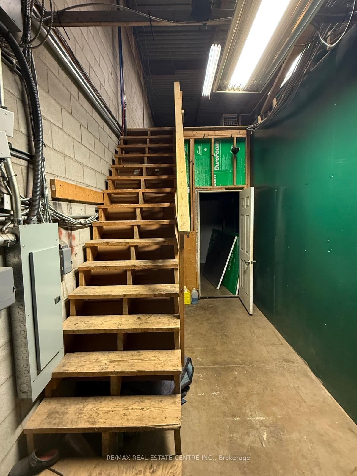 Industrial at 9- 175 Advance Boulevard, Brampton, ON - Photo 8 - RE/MAX Garden City Realty