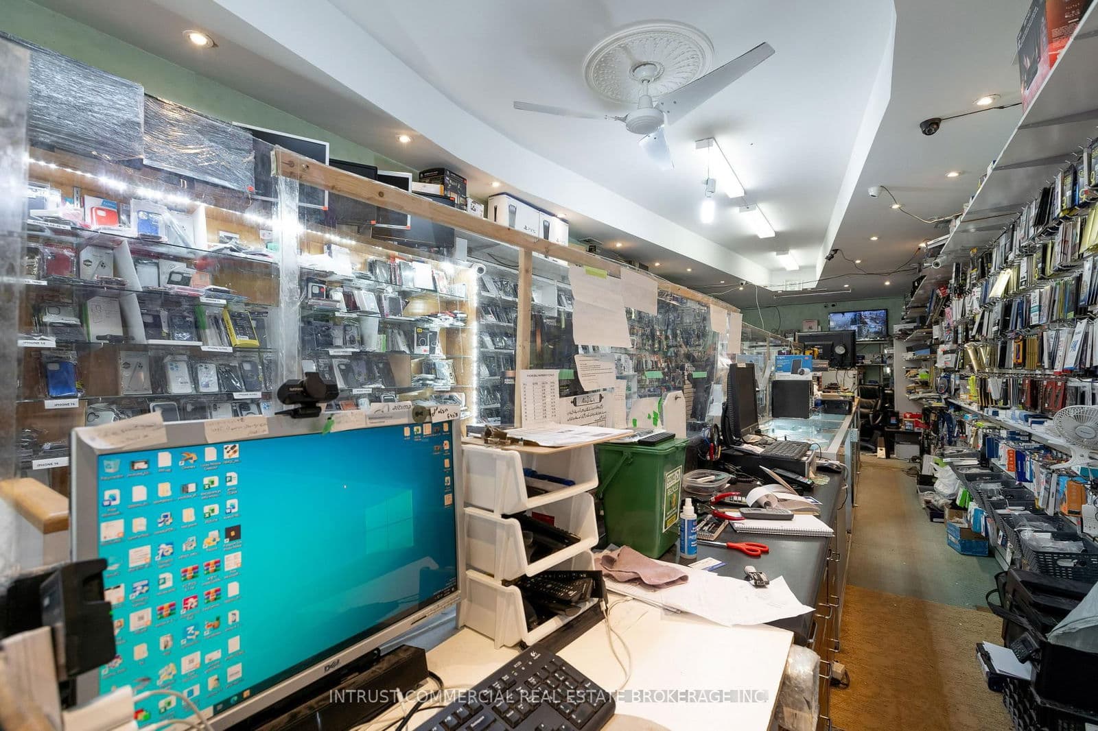 Commercial Retail at 1285A St Clair Avenue, Toronto, ON - Photo 4 - RE/MAX Garden City Realty