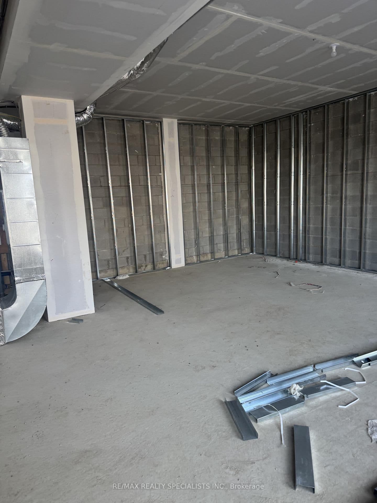 Commercial Retail at 407 Dougall Avenue, Caledon, ON - Photo 2 - RE/MAX Garden City Realty