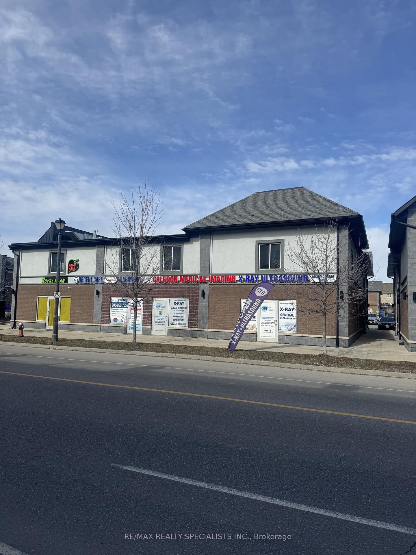 Commercial Retail at 407 Dougall Avenue, Caledon, ON - Photo 7 - RE/MAX Garden City Realty