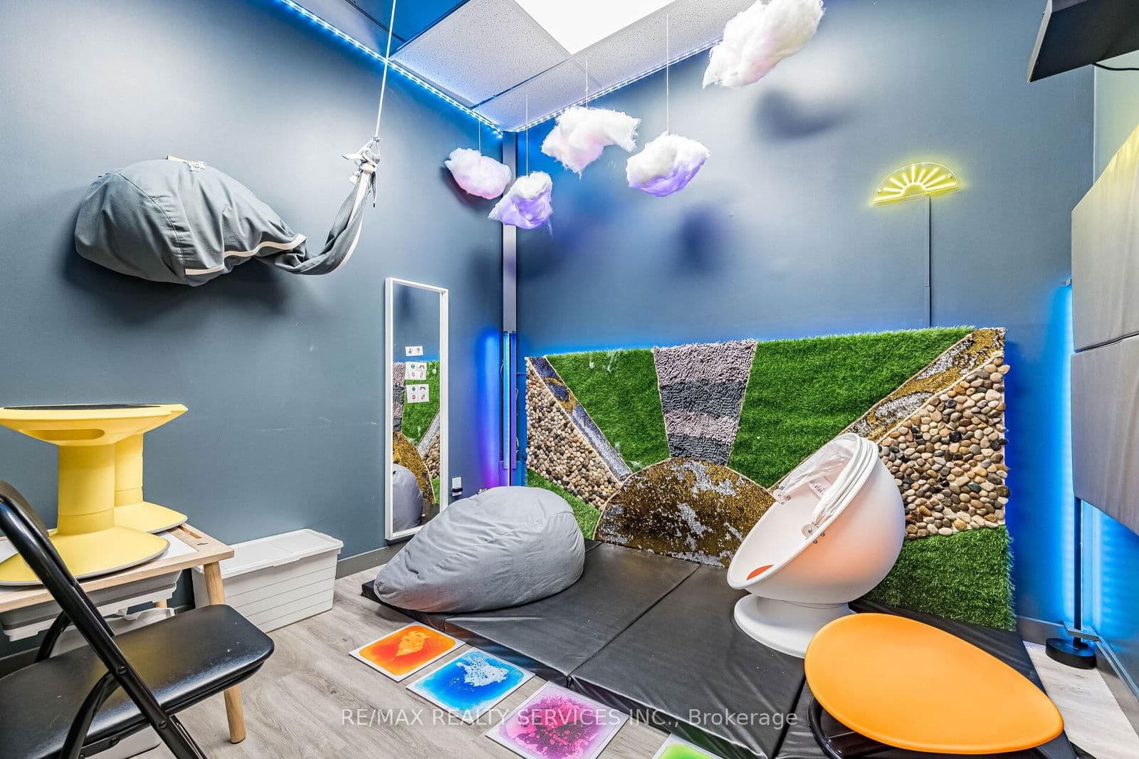 Commercial Retail at 3- 5006 South Service Road, Burlington, ON - Photo 22 - RE/MAX Garden City Realty