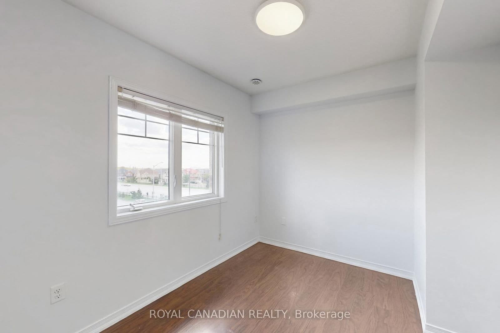 Commercial Retail at 54 Chesterwood Crescent, Brampton, ON - Photo 28 - RE/MAX Garden City Realty