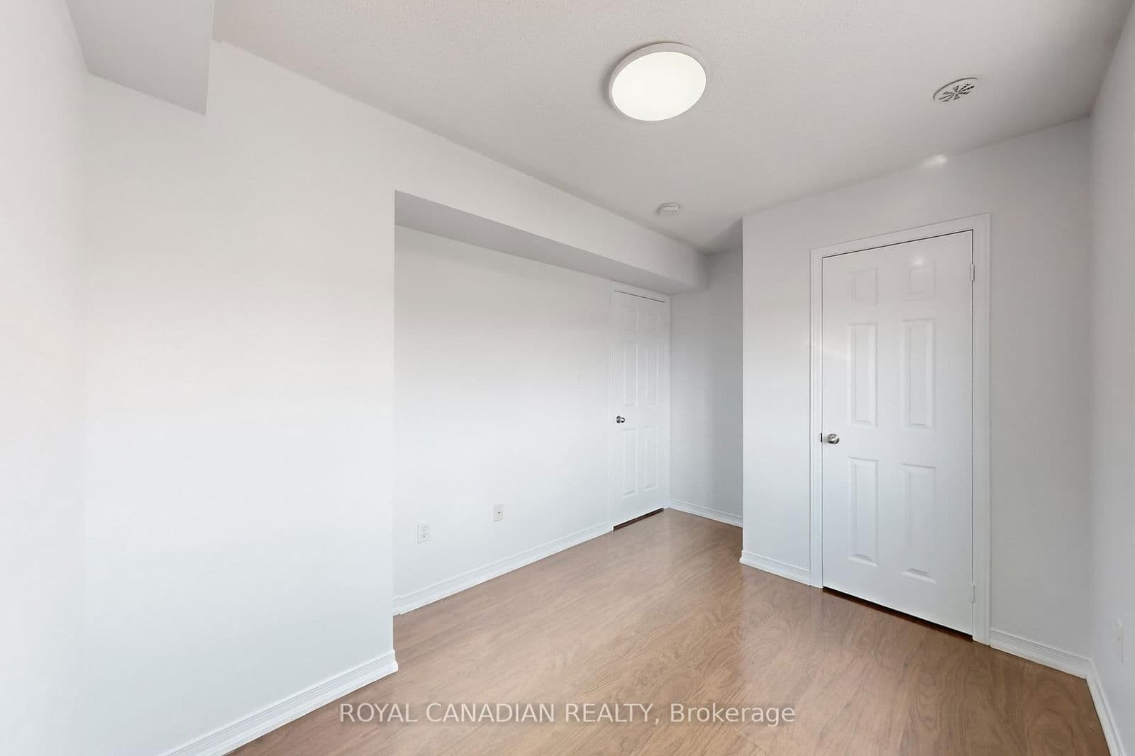 Commercial Retail at 54 Chesterwood Crescent, Brampton, ON - Photo 30 - RE/MAX Garden City Realty