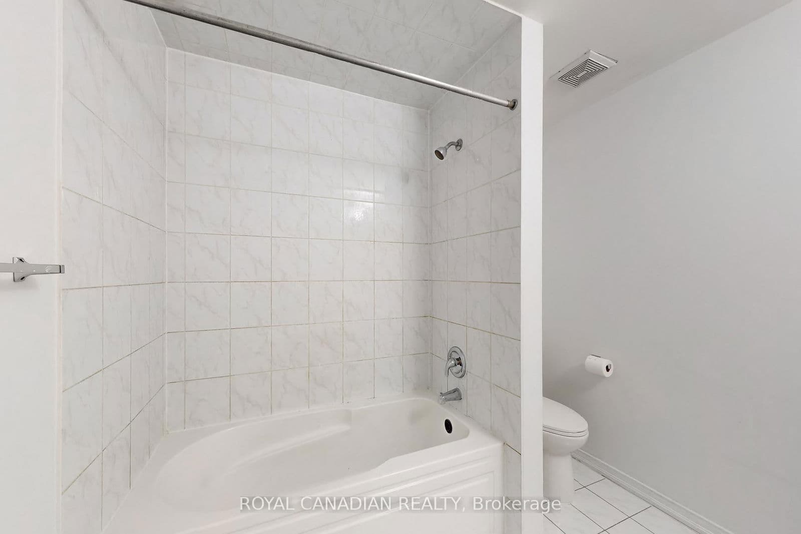 Commercial Retail at 54 Chesterwood Crescent, Brampton, ON - Photo 33 - RE/MAX Garden City Realty