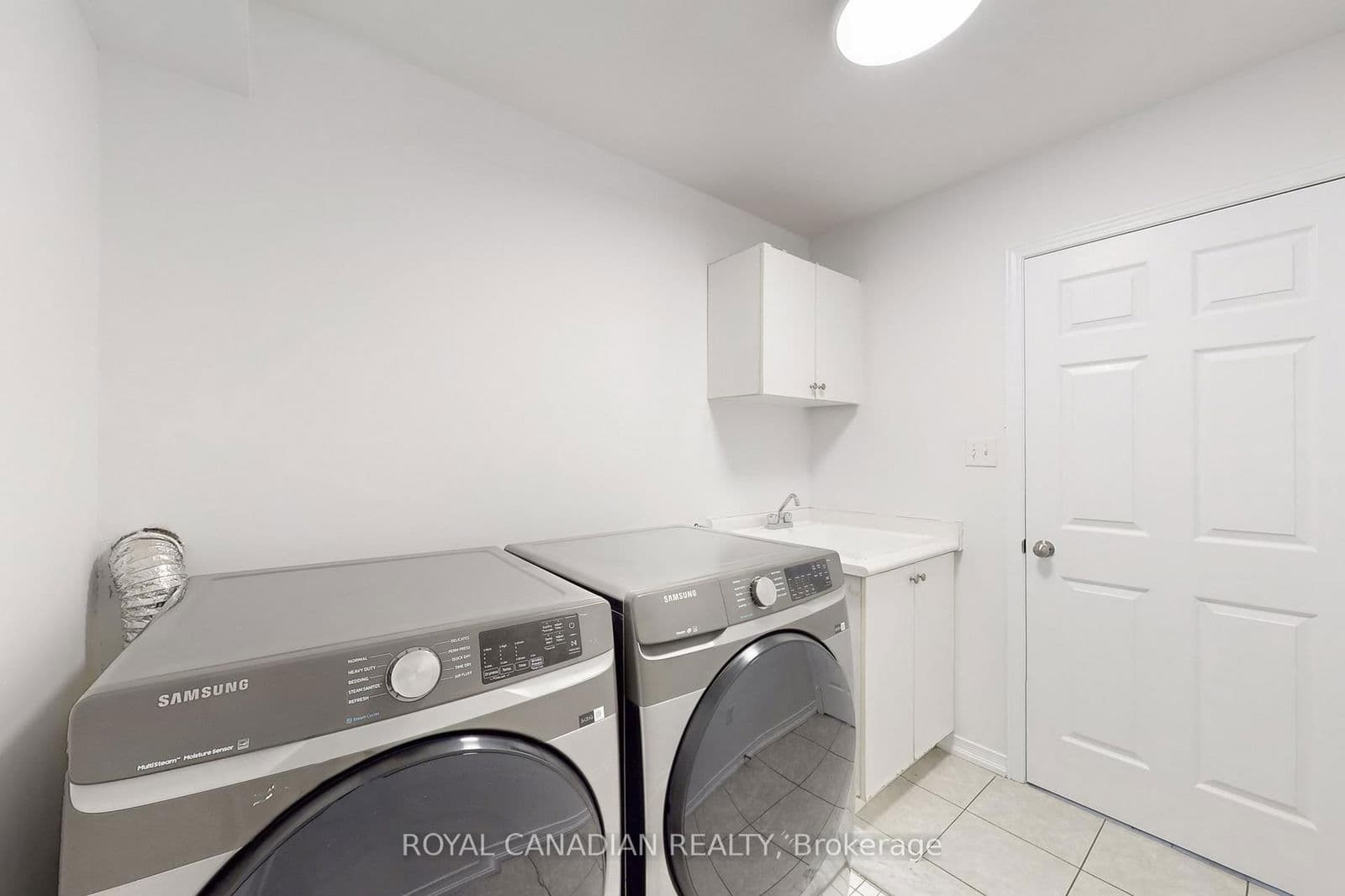 Commercial Retail at 54 Chesterwood Crescent, Brampton, ON - Photo 34 - RE/MAX Garden City Realty