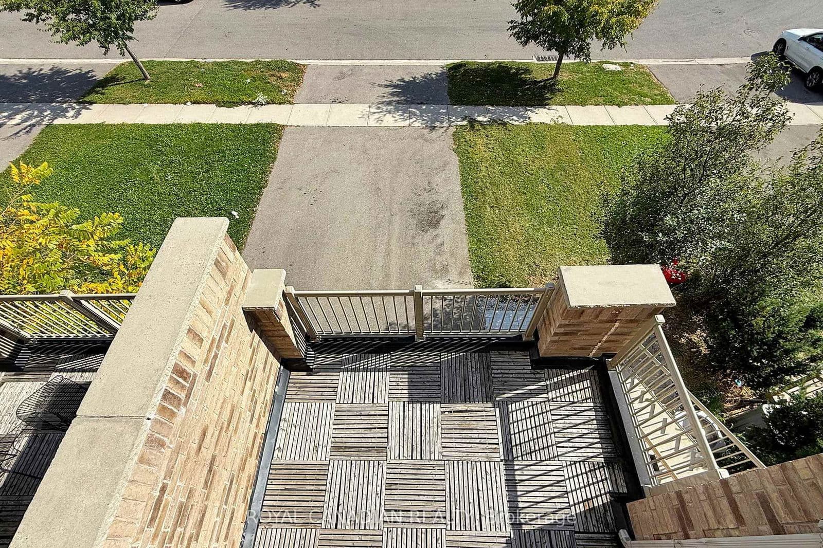 Commercial Retail at 54 Chesterwood Crescent, Brampton, ON - Photo 40 - RE/MAX Garden City Realty