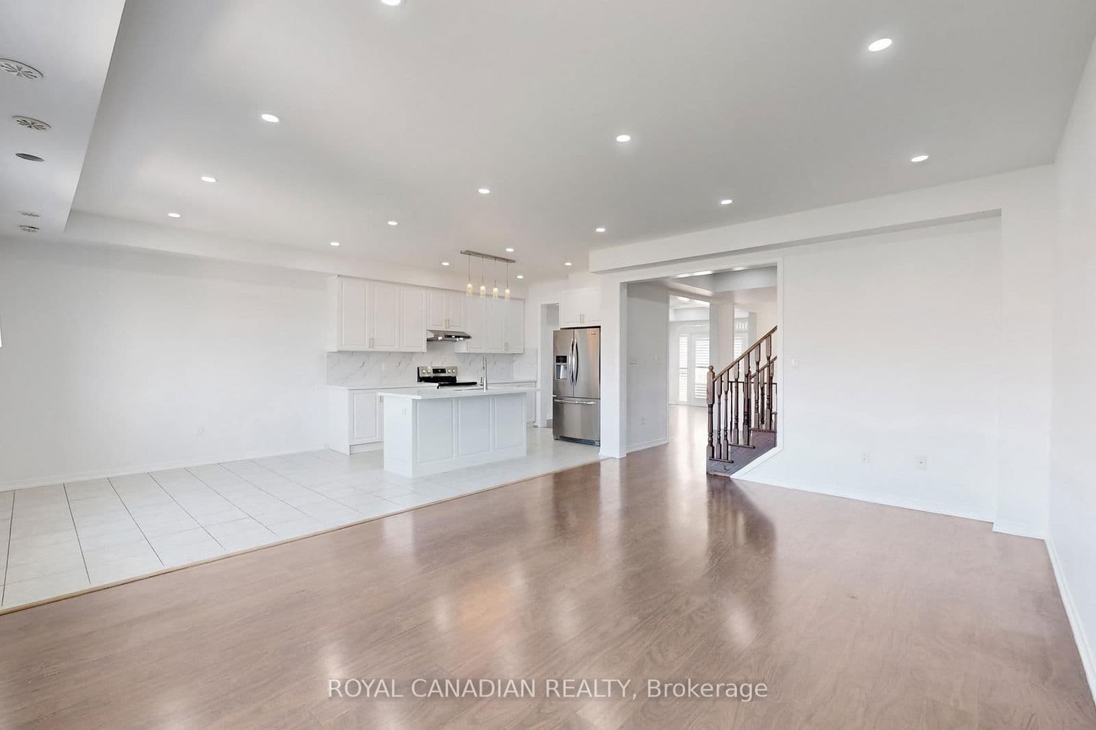 Commercial Retail at 54 Chesterwood Crescent, Brampton, ON - Photo 7 - RE/MAX Garden City Realty