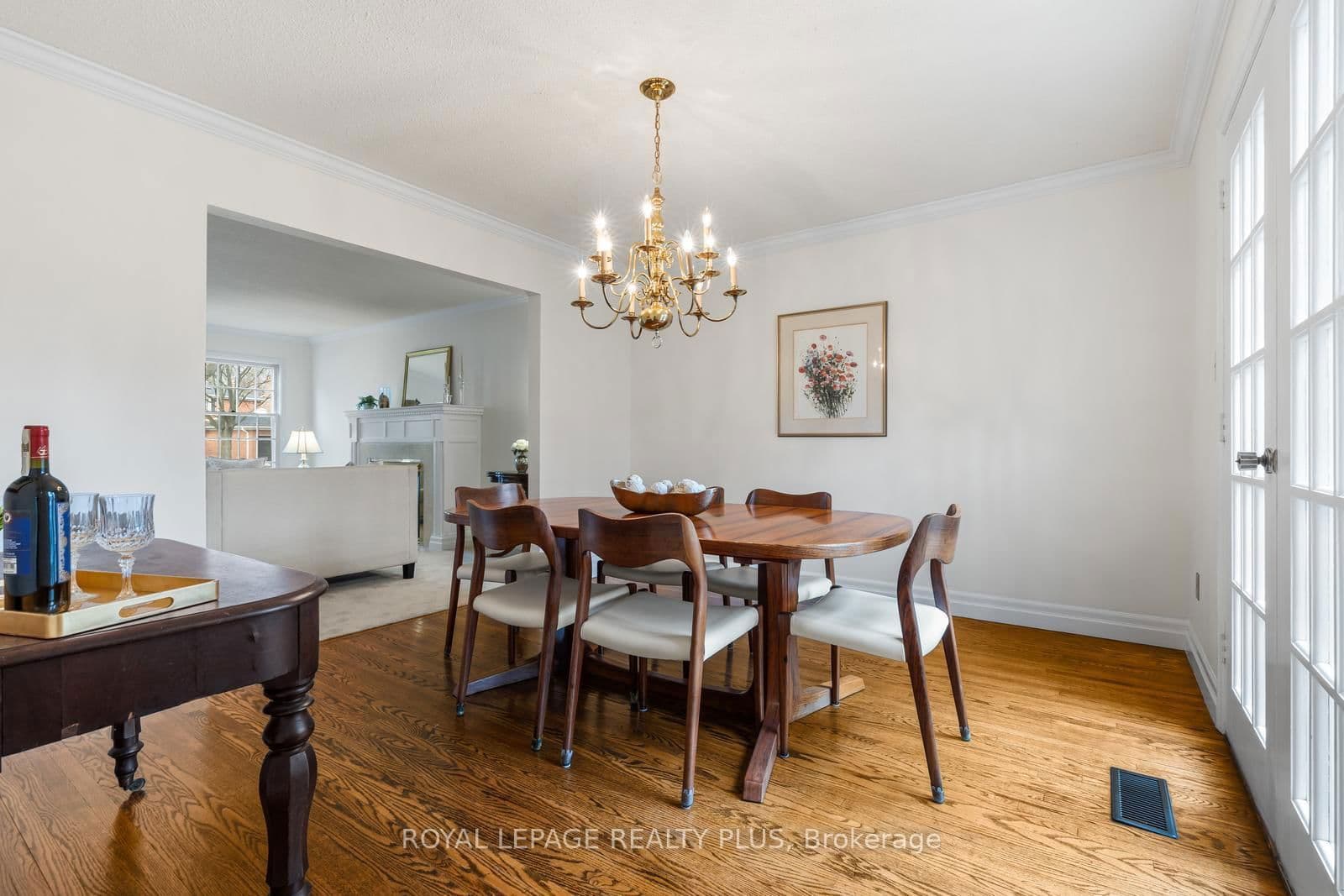 Detached at 1852 Sherwood Forrest Circle, Mississauga, ON - Photo 14 - RE/MAX Garden City Realty