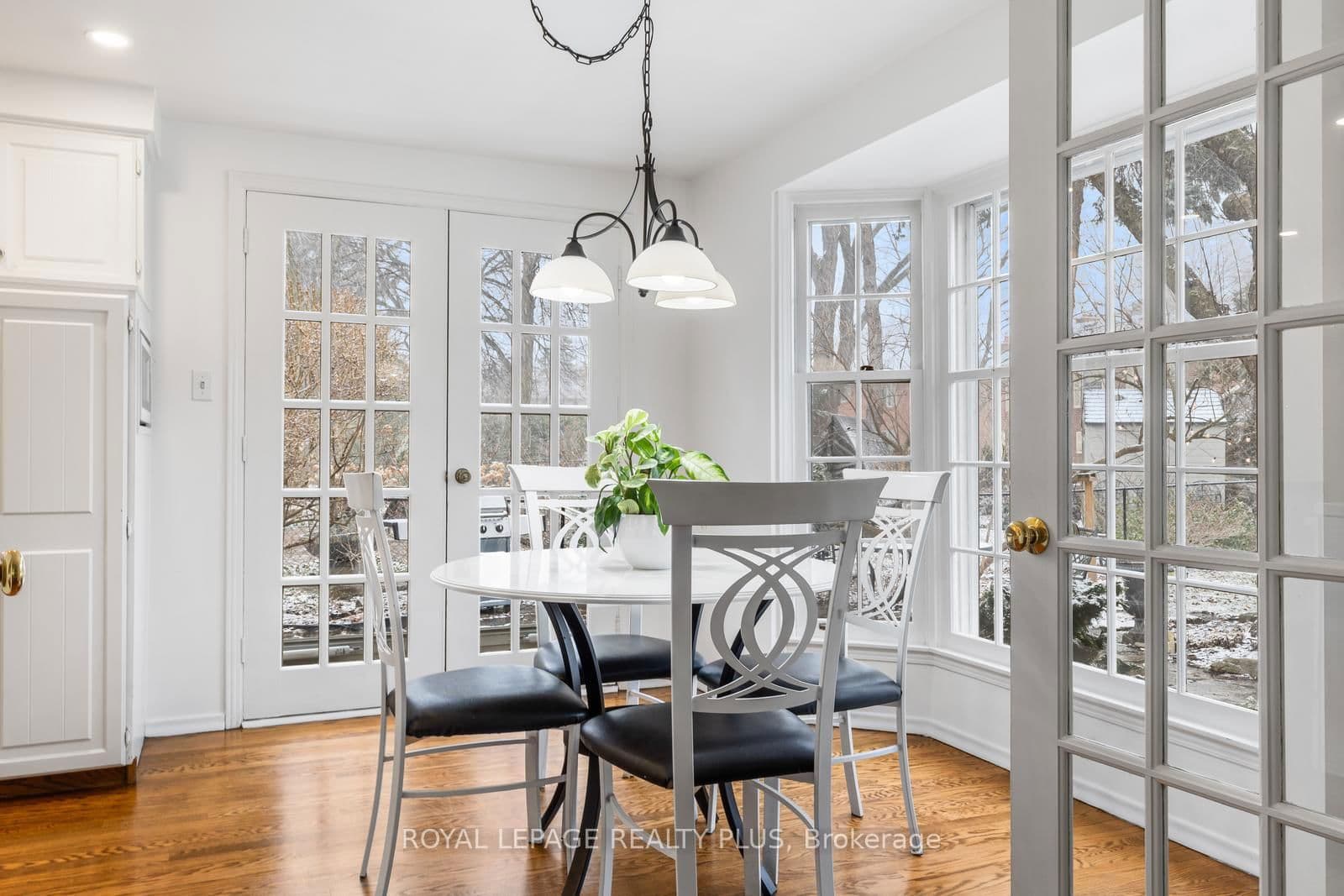 Detached at 1852 Sherwood Forrest Circle, Mississauga, ON - Photo 21 - RE/MAX Garden City Realty