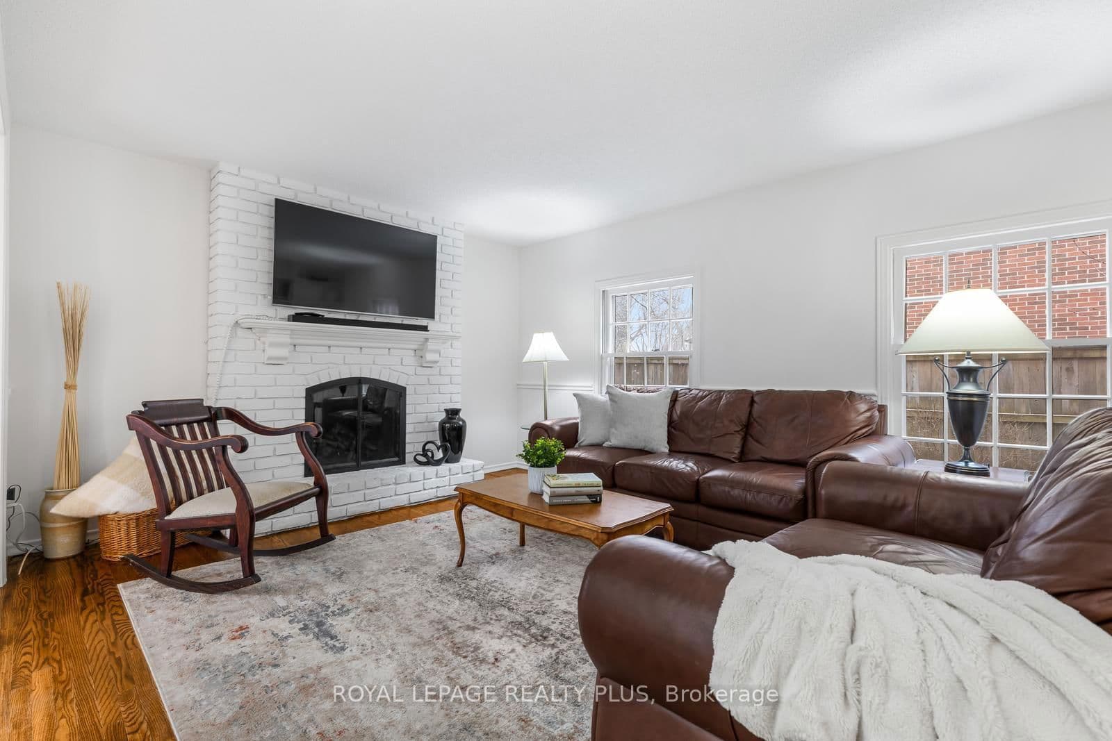 Detached at 1852 Sherwood Forrest Circle, Mississauga, ON - Photo 22 - RE/MAX Garden City Realty