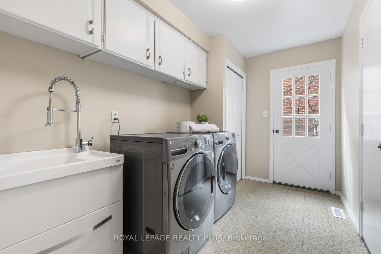 Detached at 1852 Sherwood Forrest Circle, Mississauga, ON - Photo 26 - RE/MAX Garden City Realty