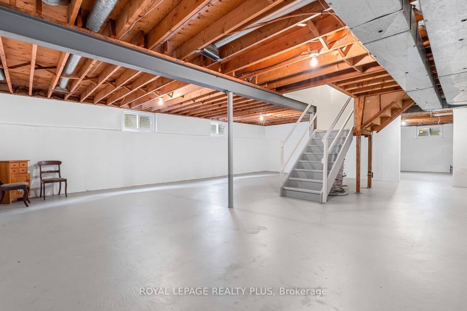 Detached at 1852 Sherwood Forrest Circle, Mississauga, ON - Photo 41 - RE/MAX Garden City Realty