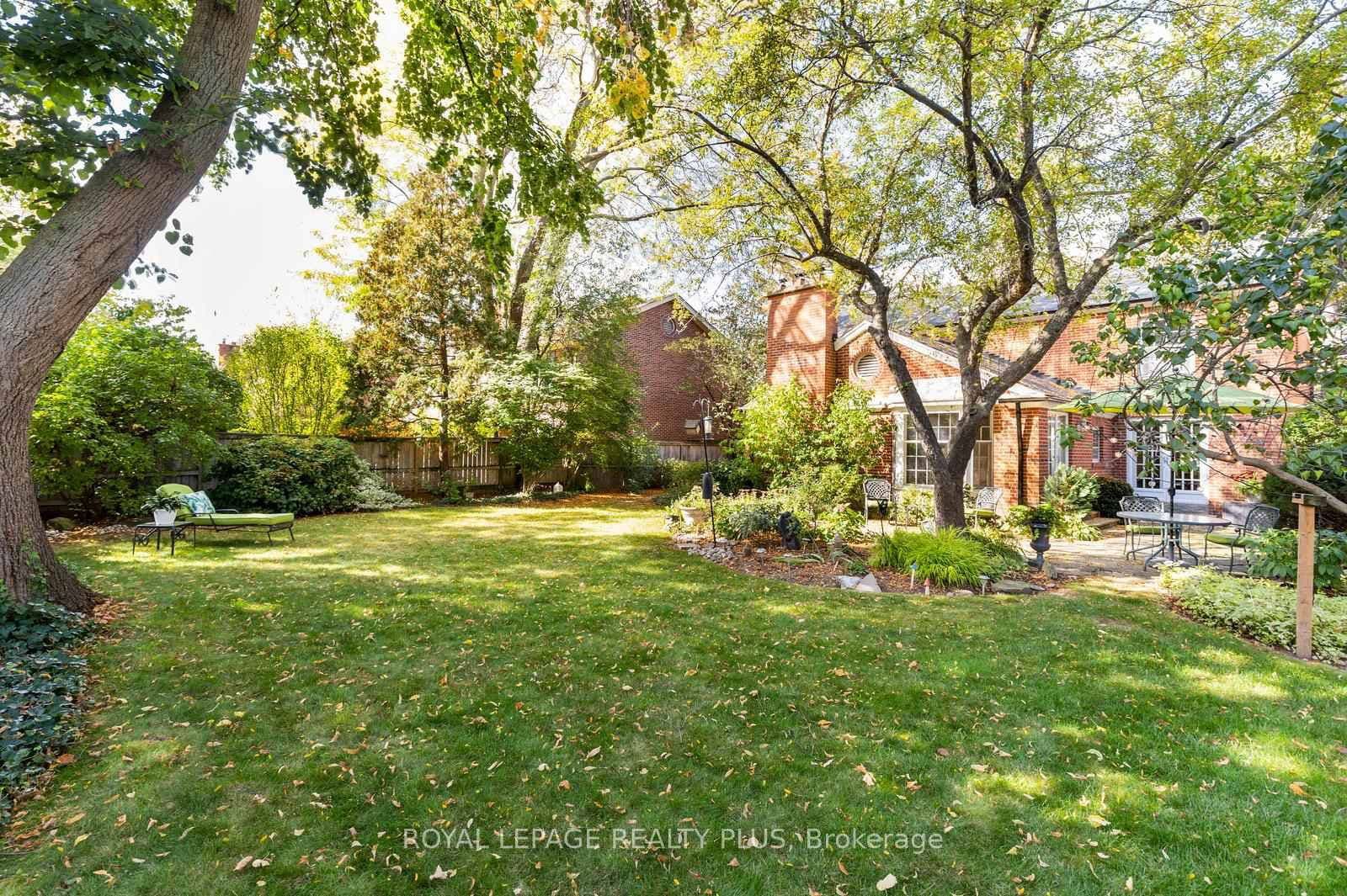 Detached at 1852 Sherwood Forrest Circle, Mississauga, ON - Photo 44 - RE/MAX Garden City Realty