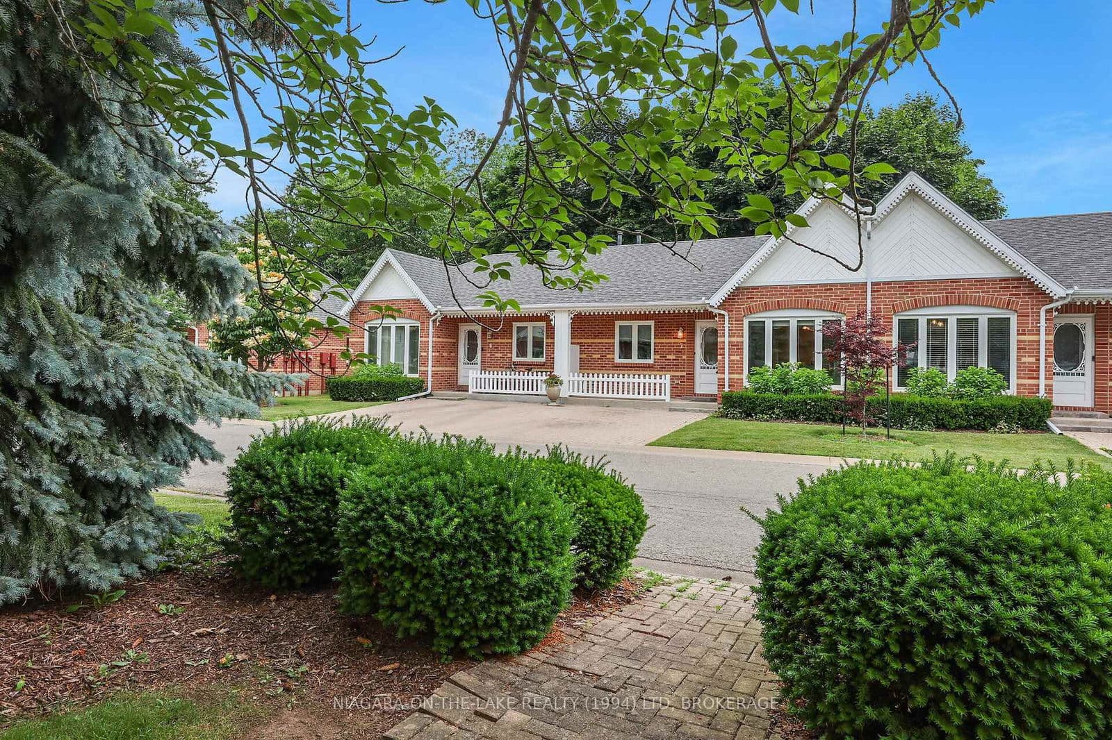 Condo Townhouse at 7- 443 Nassau Street, Niagara-on-the-Lake, ON - Photo 2 - RE/MAX Garden City Realty