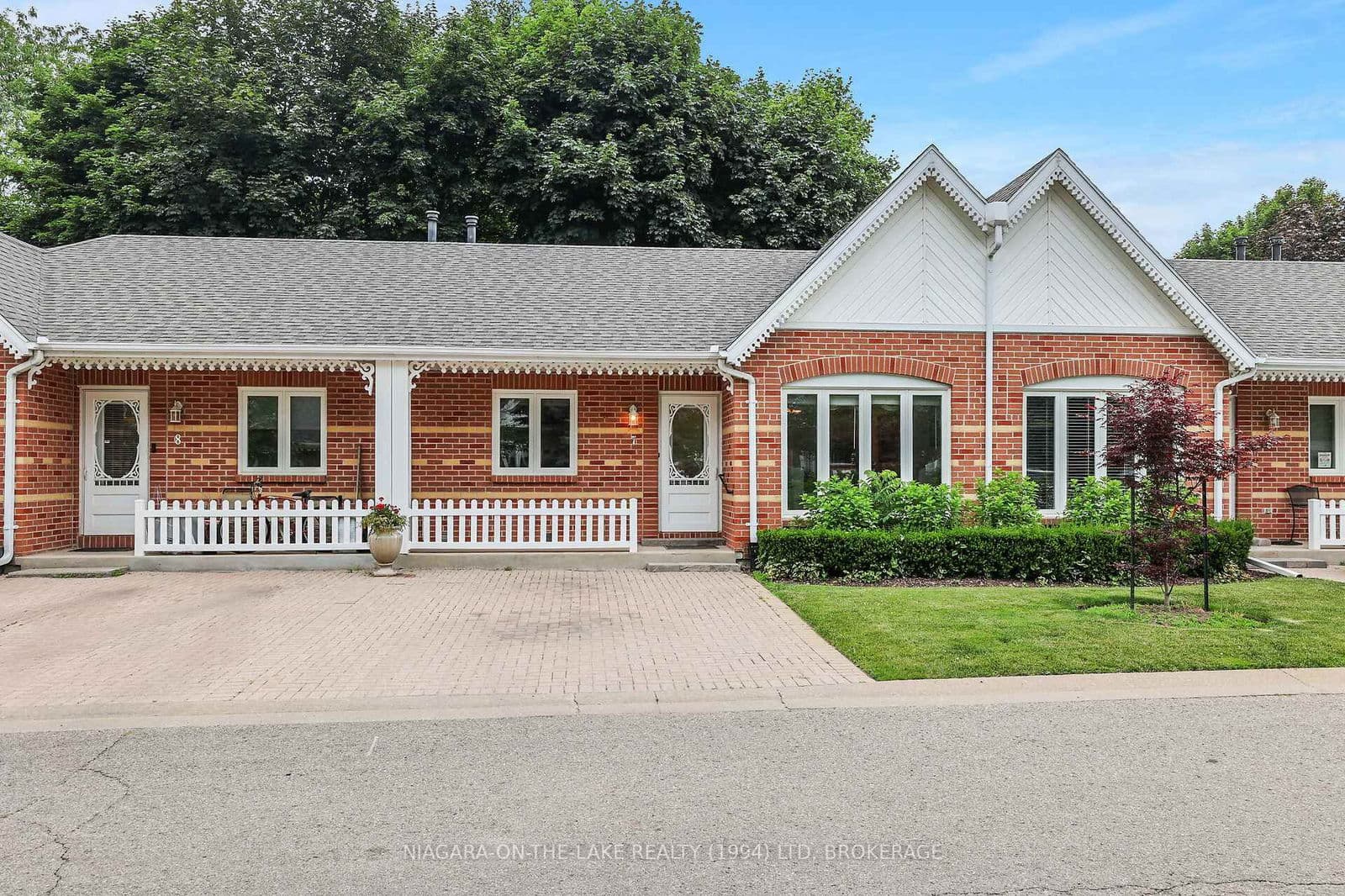 Condo Townhouse at 7- 443 Nassau Street, Niagara-on-the-Lake, ON - Photo 3 - RE/MAX Garden City Realty