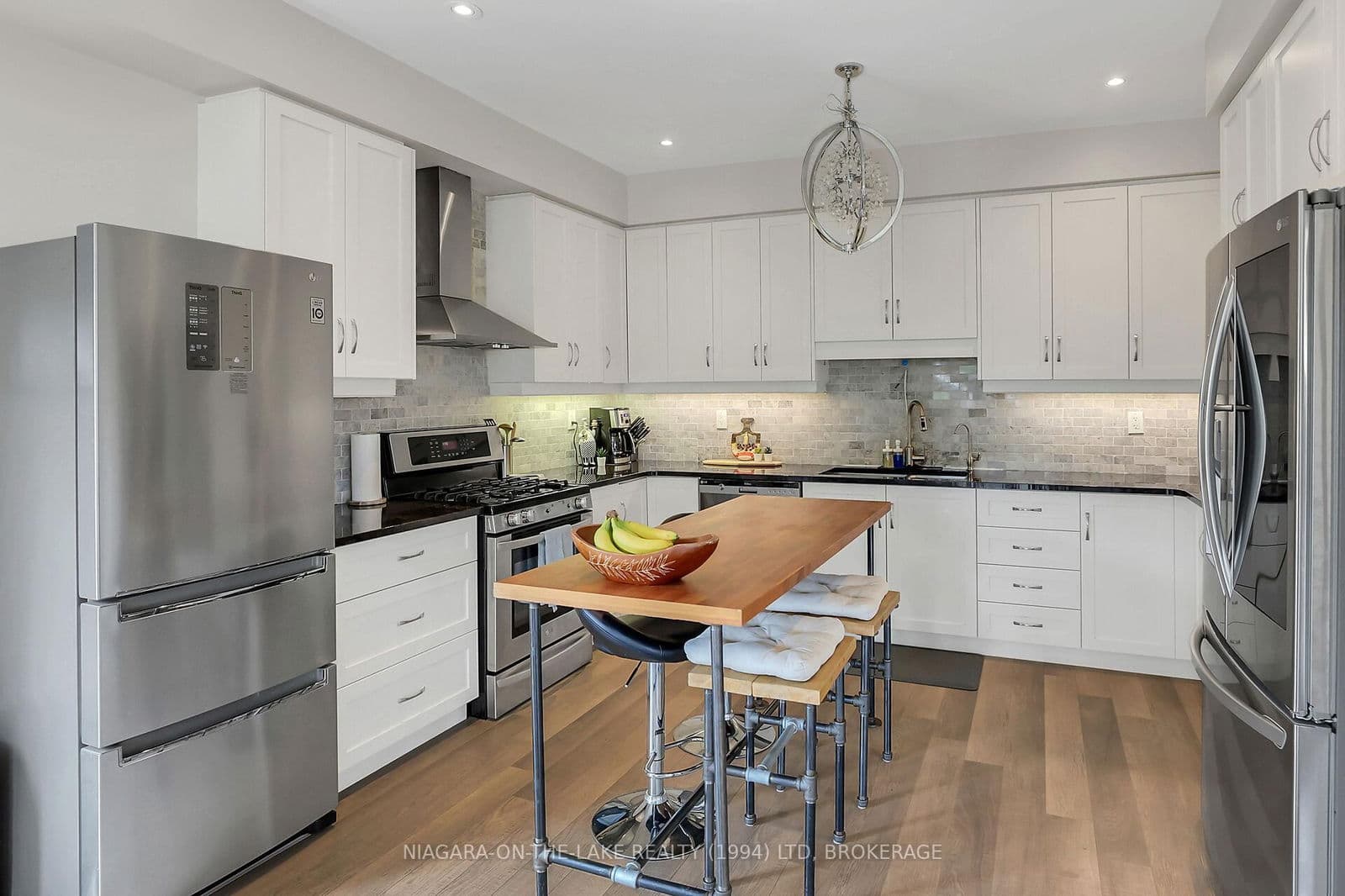 Detached at 7 Cannery Drive, Niagara-on-the-Lake, ON - Photo 13 - RE/MAX Garden City Realty