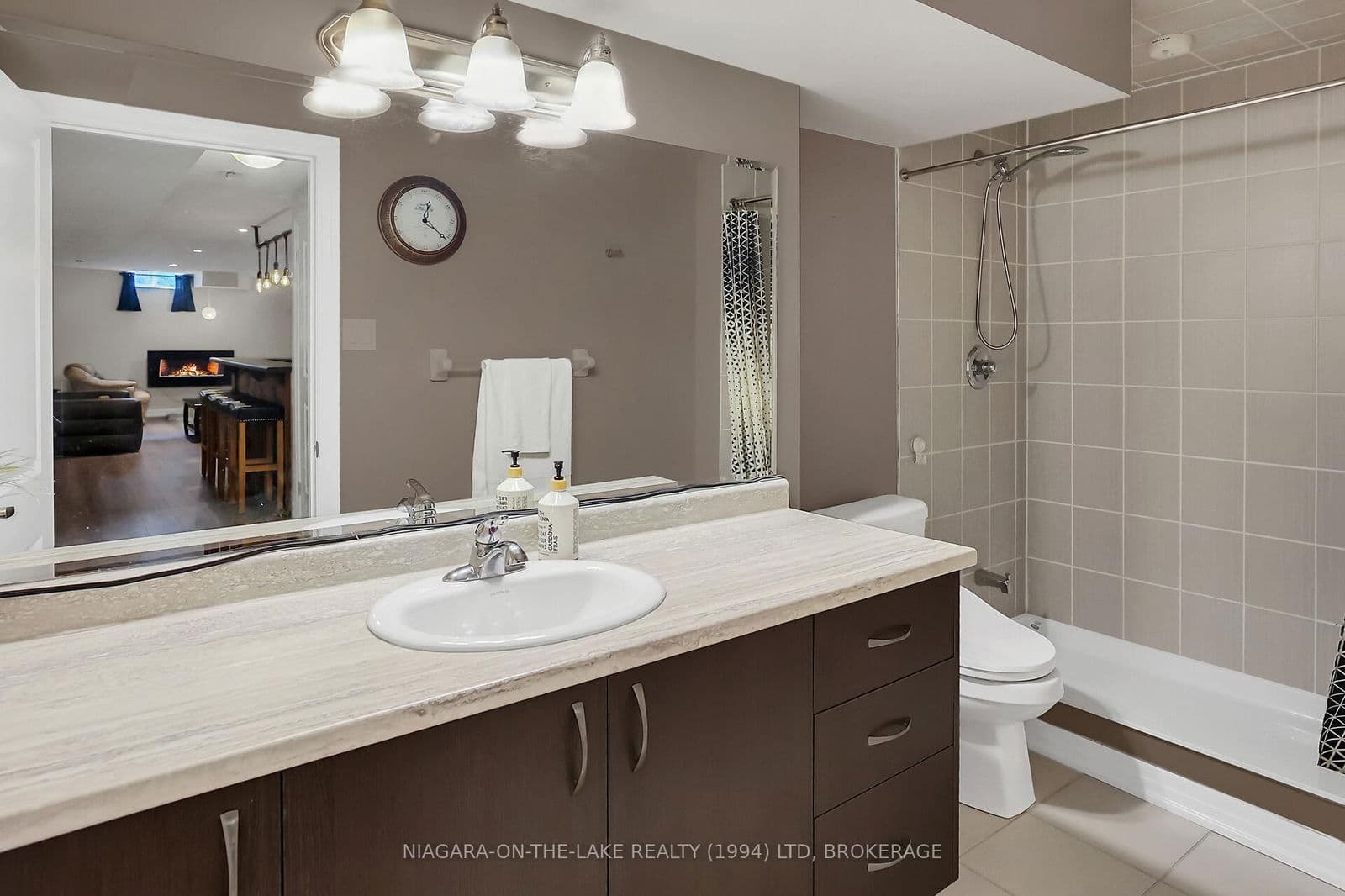 Detached at 7 Cannery Drive, Niagara-on-the-Lake, ON - Photo 36 - RE/MAX Garden City Realty