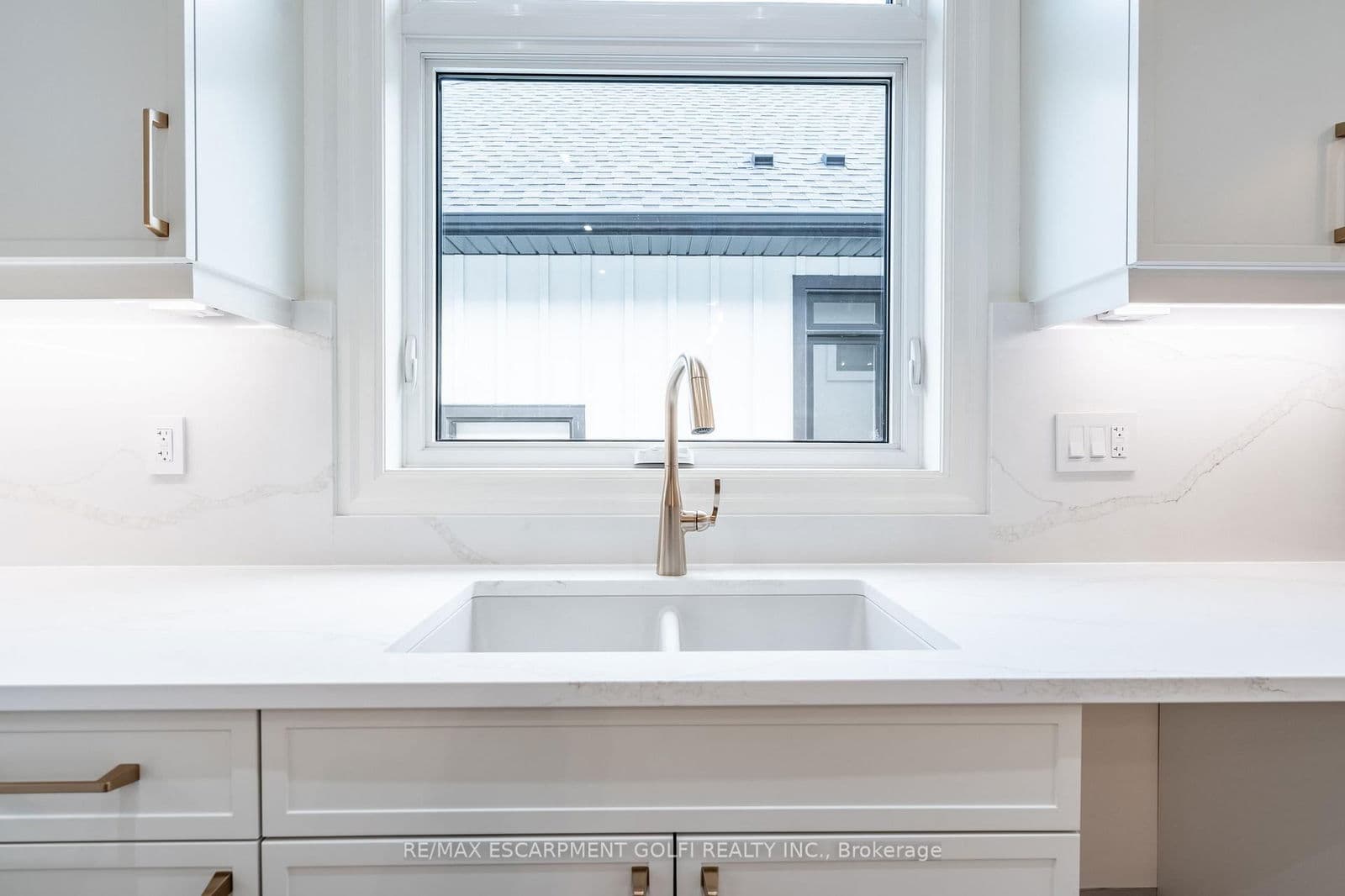 Detached at 21 Oakley Drive, Niagara-on-the-Lake, ON - Photo 14 - RE/MAX Garden City Realty