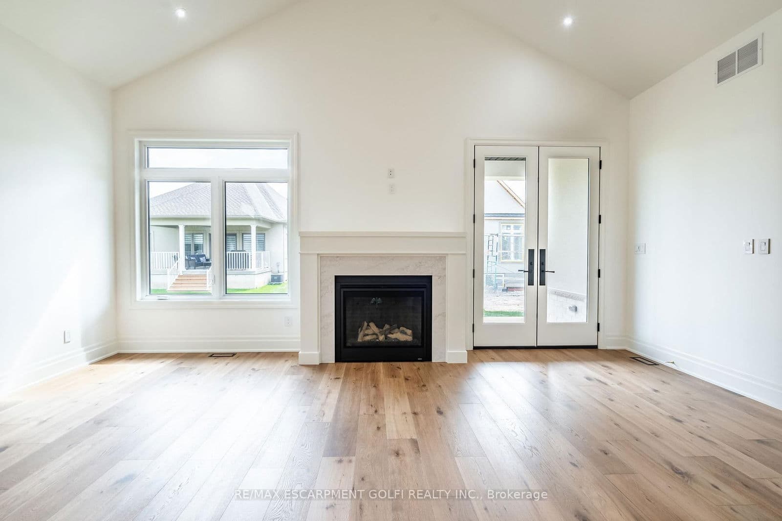 Detached at 21 Oakley Drive, Niagara-on-the-Lake, ON - Photo 17 - RE/MAX Garden City Realty