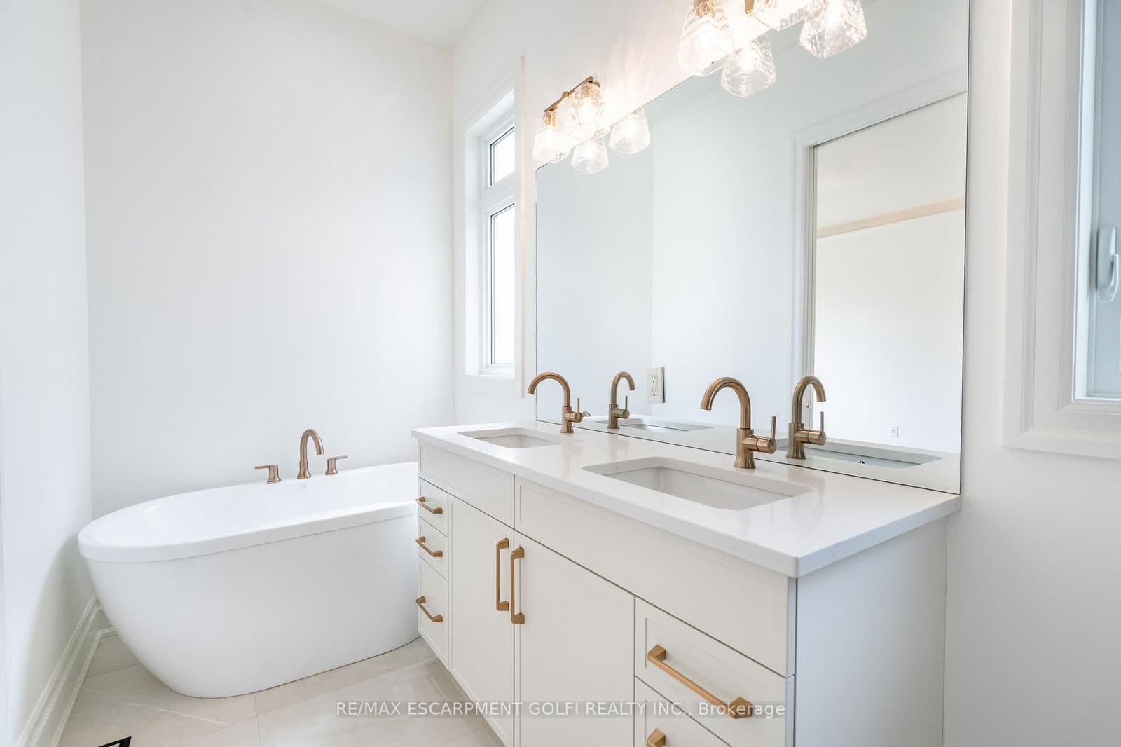 Detached at 21 Oakley Drive, Niagara-on-the-Lake, ON - Photo 25 - RE/MAX Garden City Realty